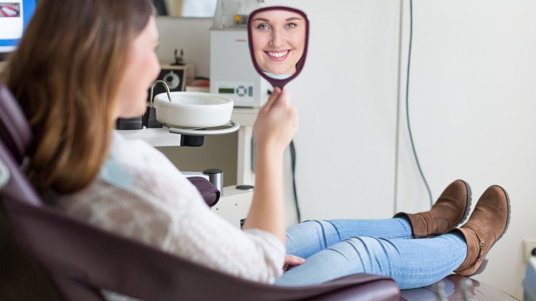 Professionelle Zahnreinigung Professionelle Zahnreinigung